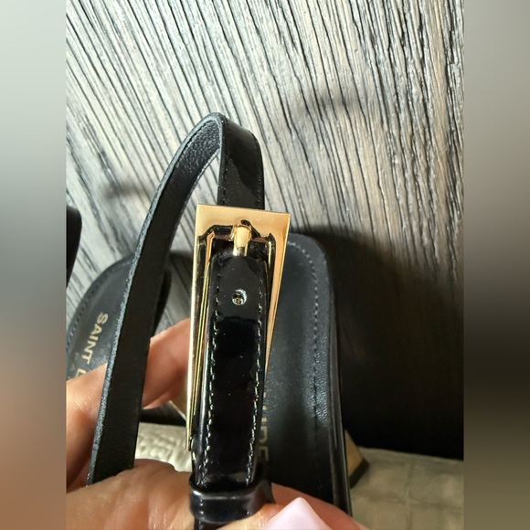 Brand inspired Black Leather Sandals with Gold Detail. Not Designer. Size 40 - Picture 7 of 10